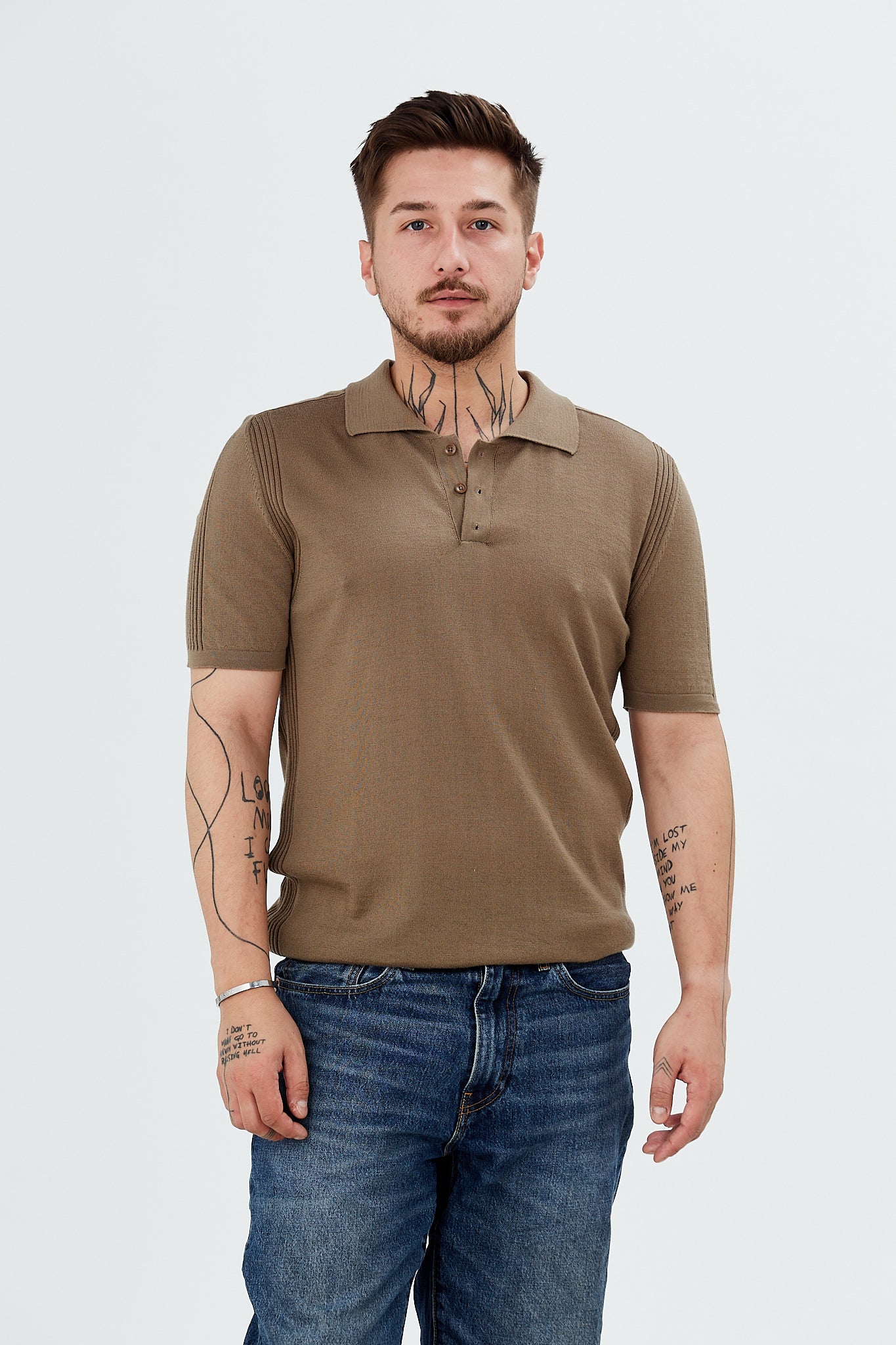 Pulover cu maneca scurta si guler polo