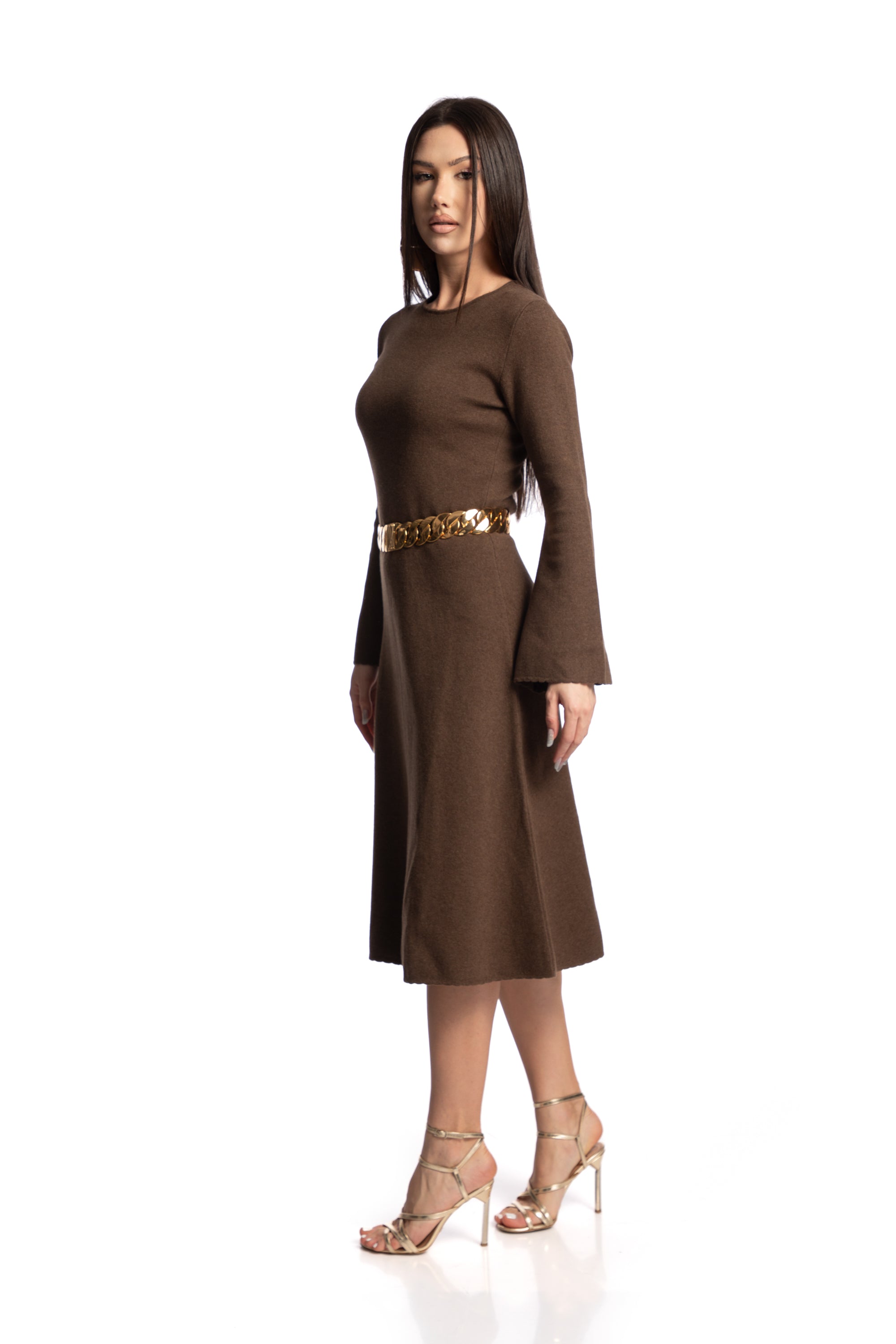 Rochie cu maneci clopot