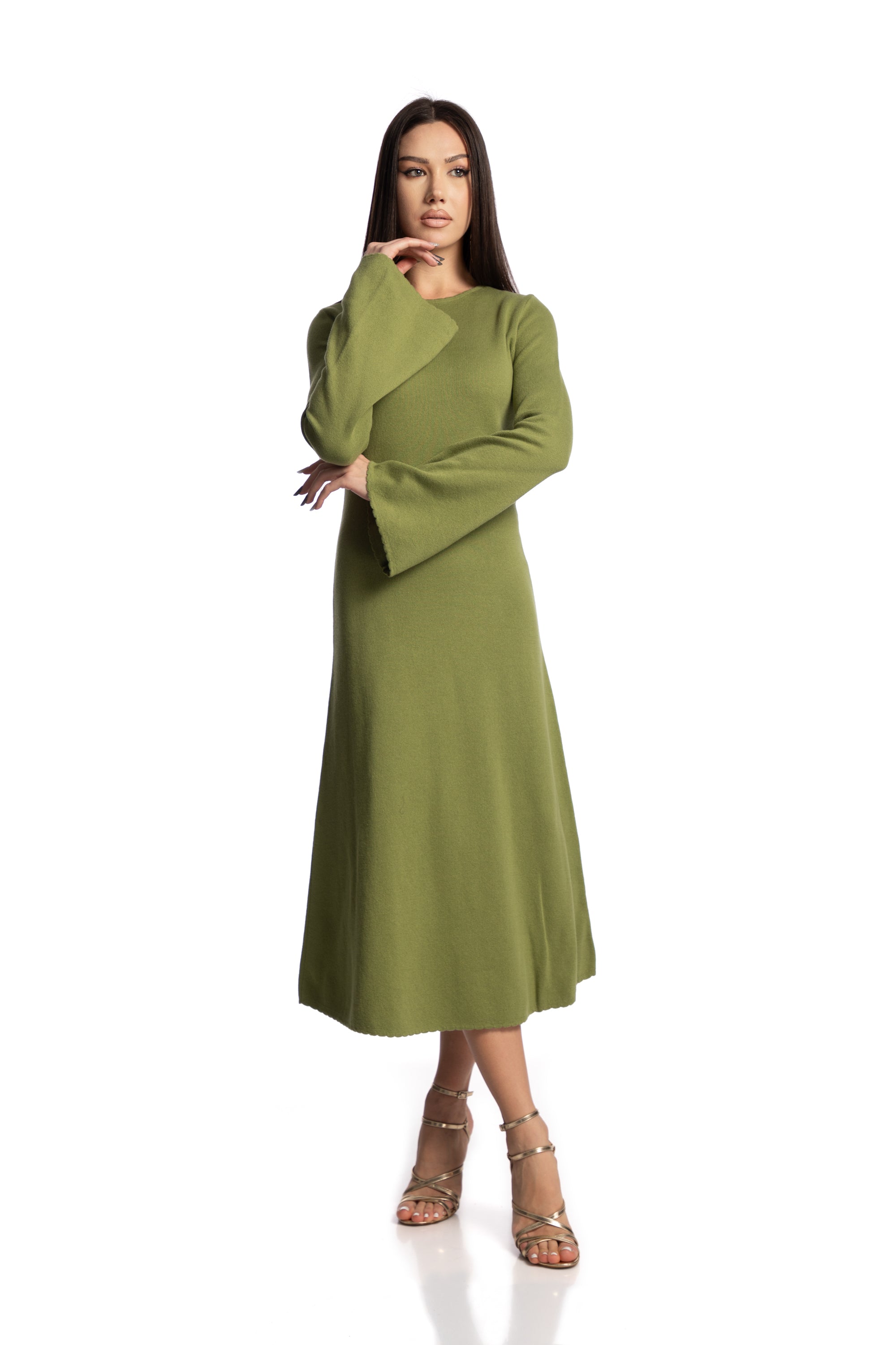 Rochie cu maneci clopot