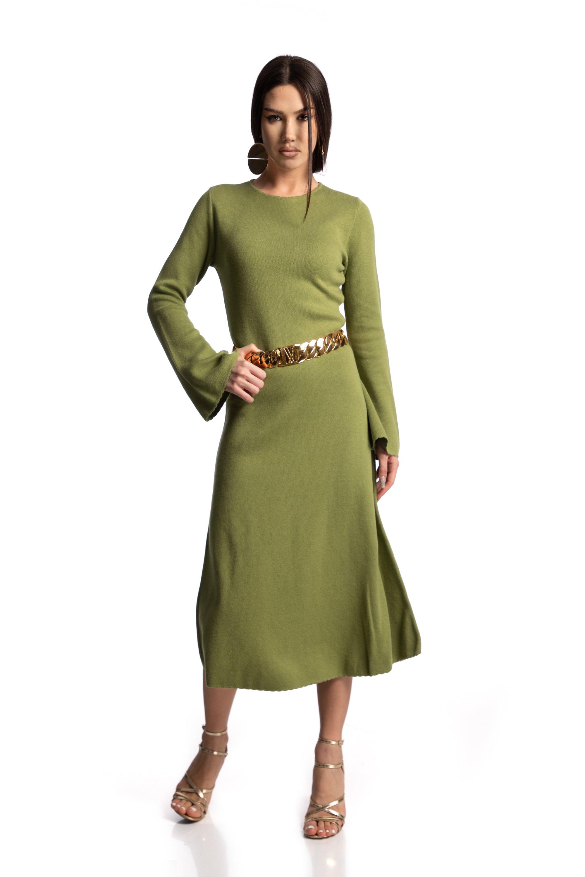 Rochie cu maneci clopot