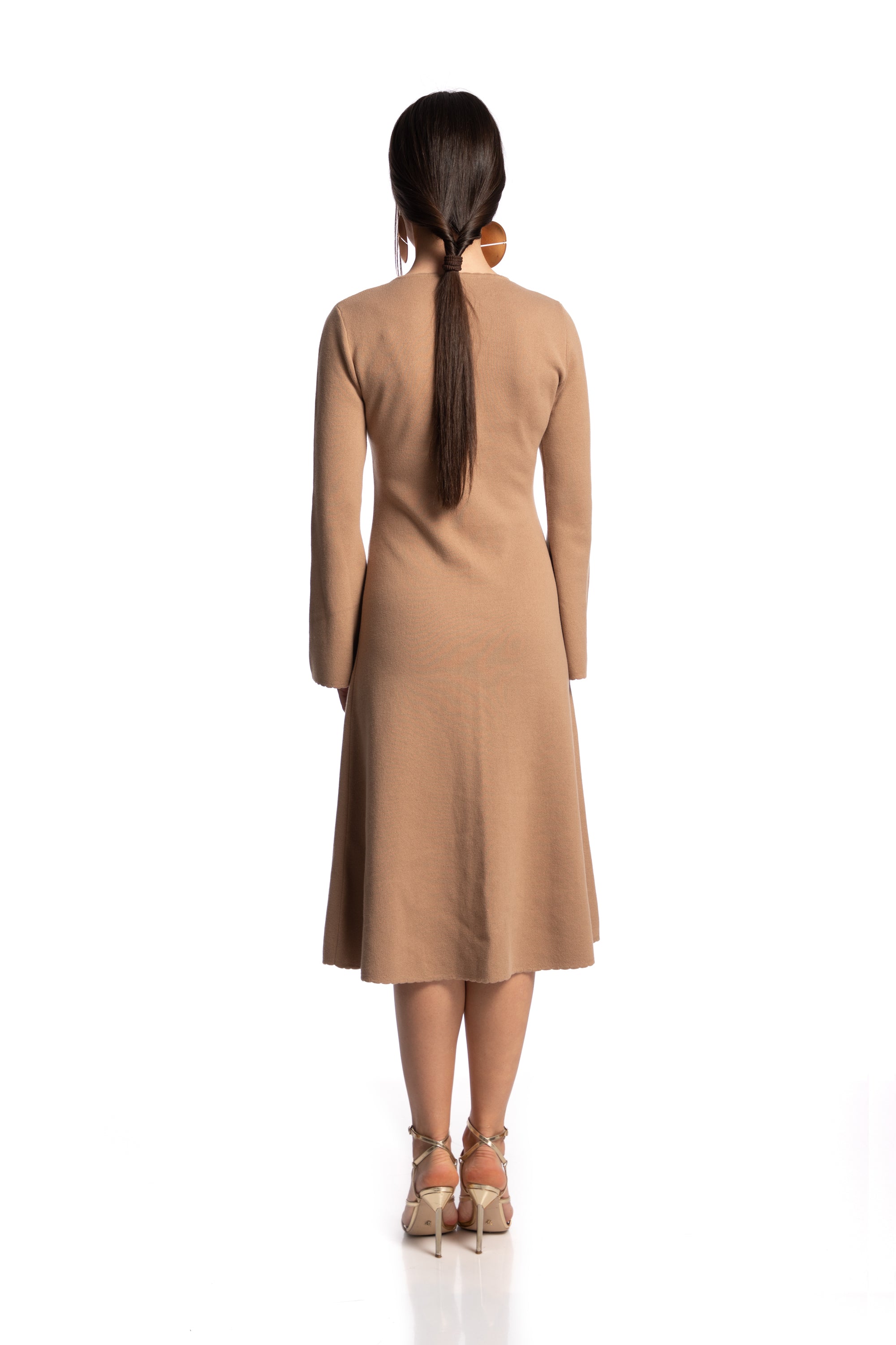 Rochie cu maneci clopot