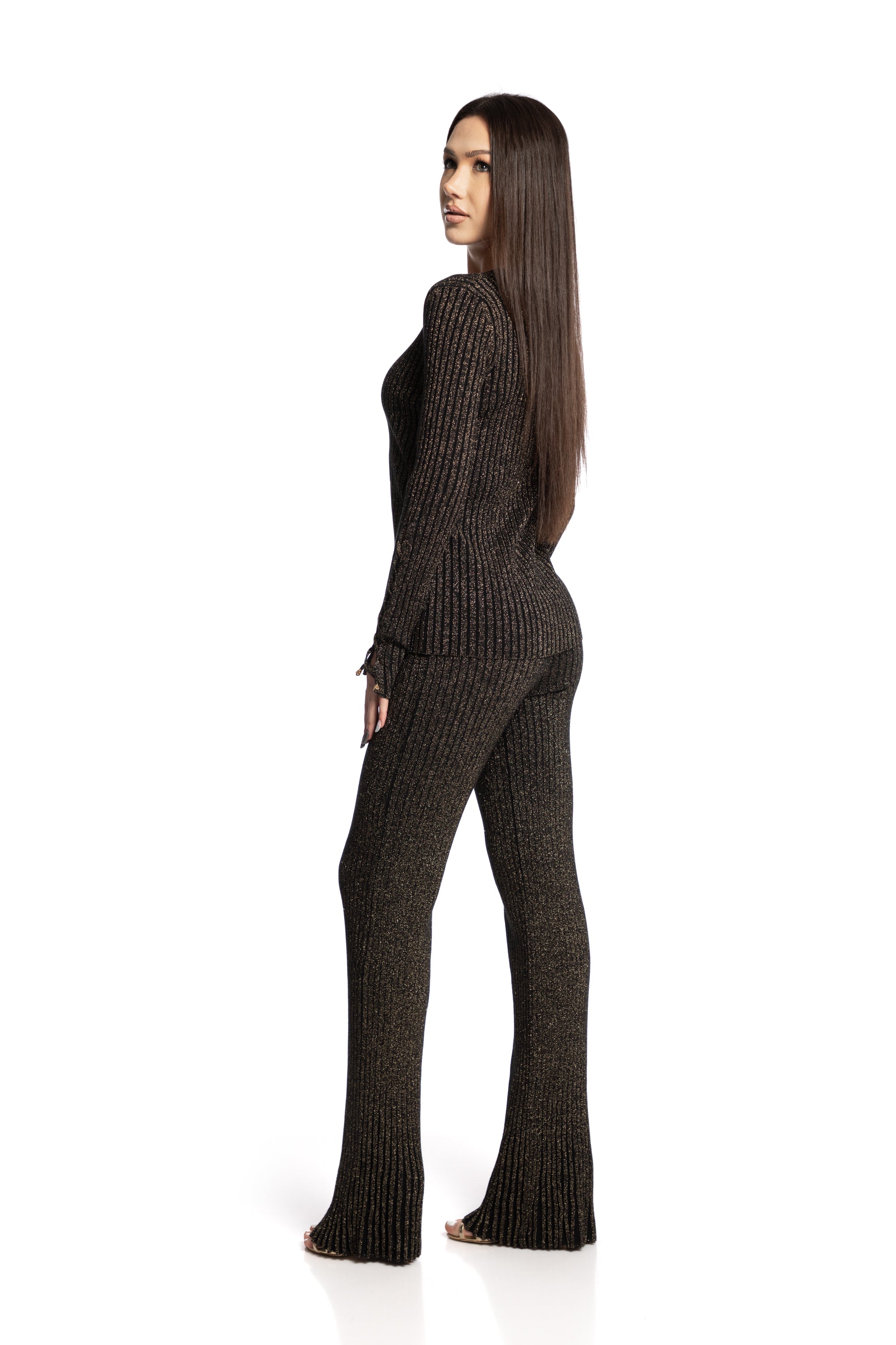 Pantaloni vanisati