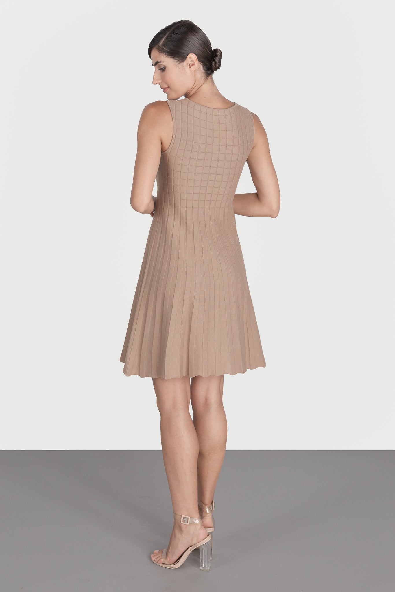 Rochie evazata uni
