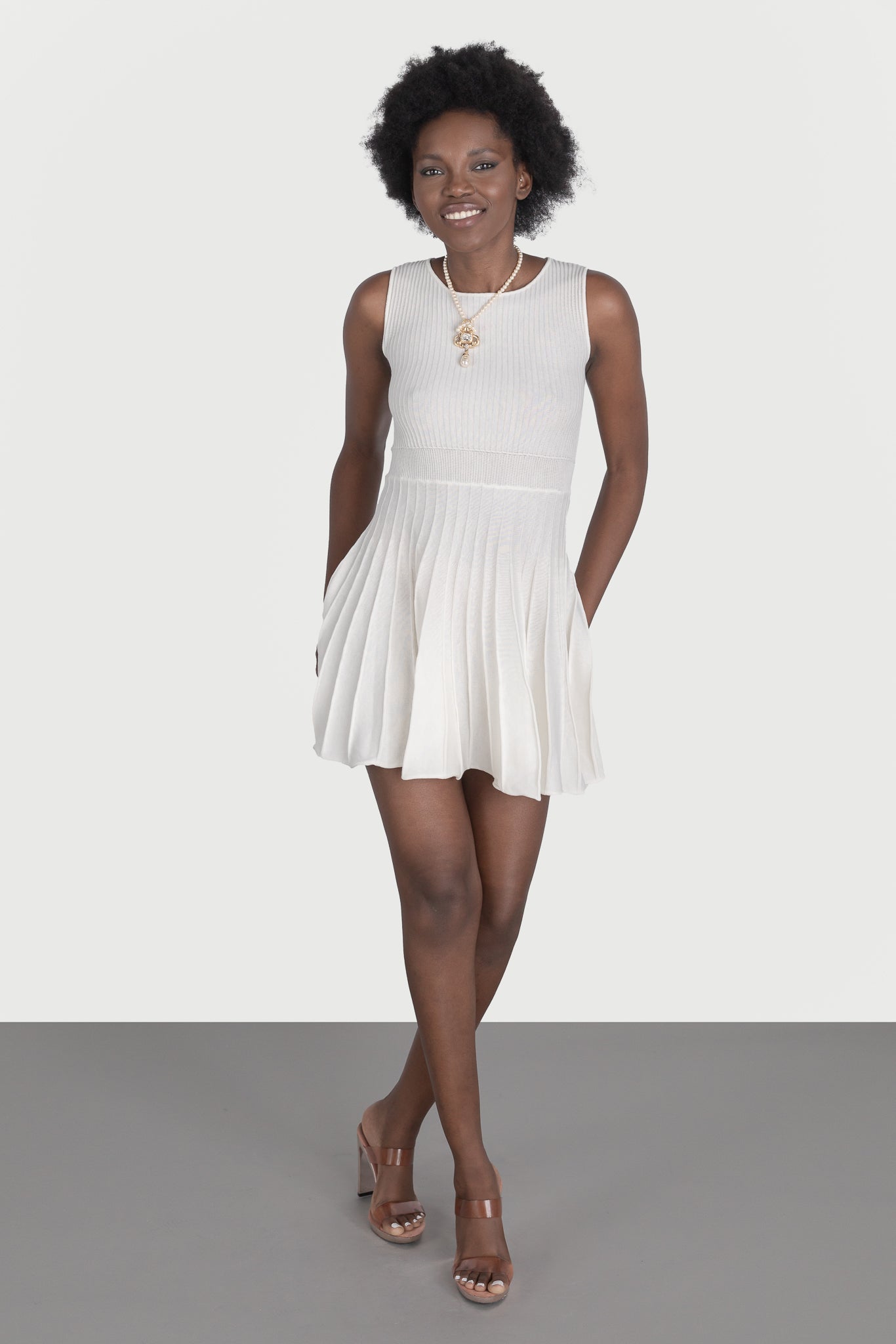Rochie mini evazata