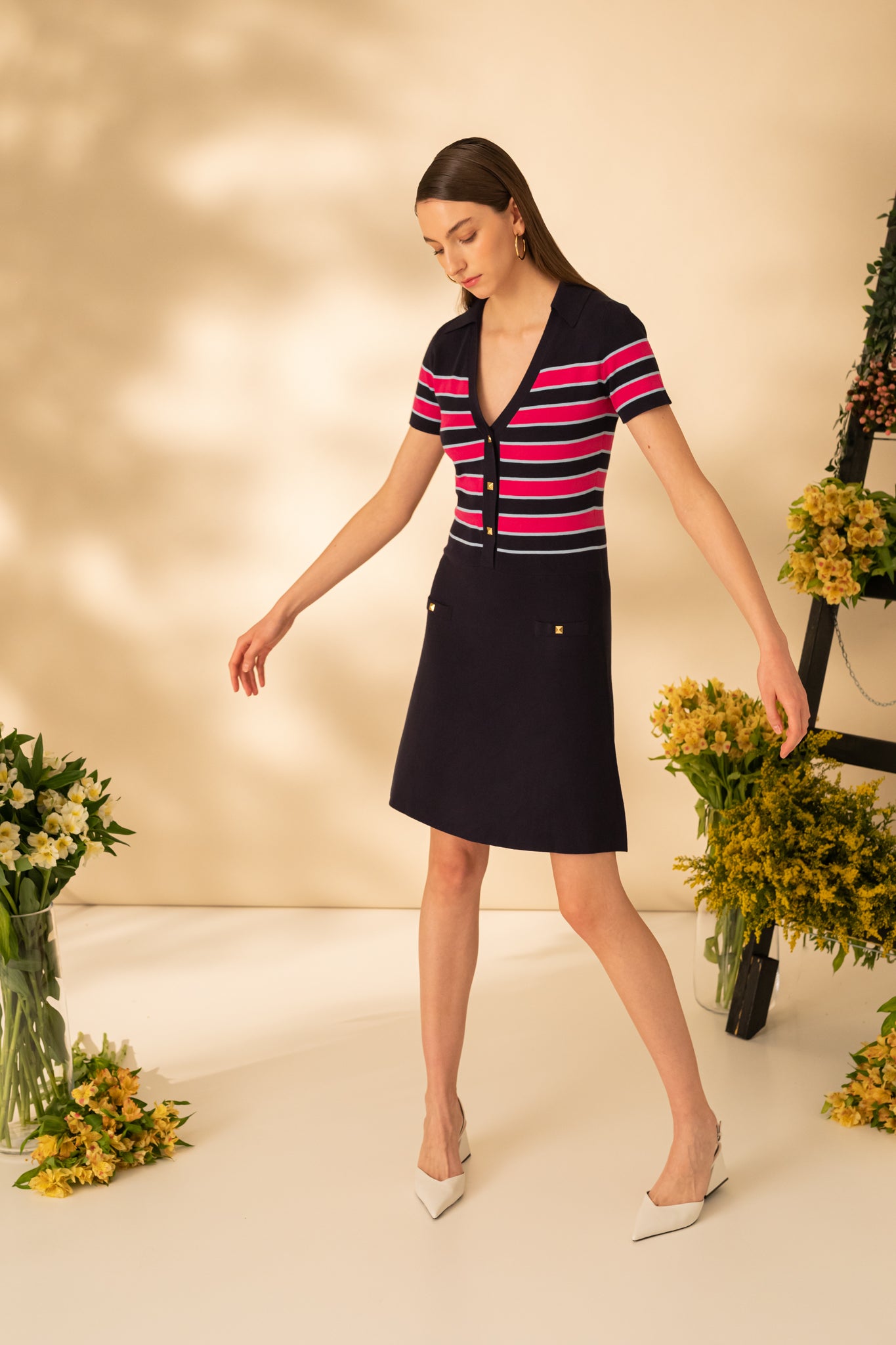 Rochie scurta, usor evazata in dungi