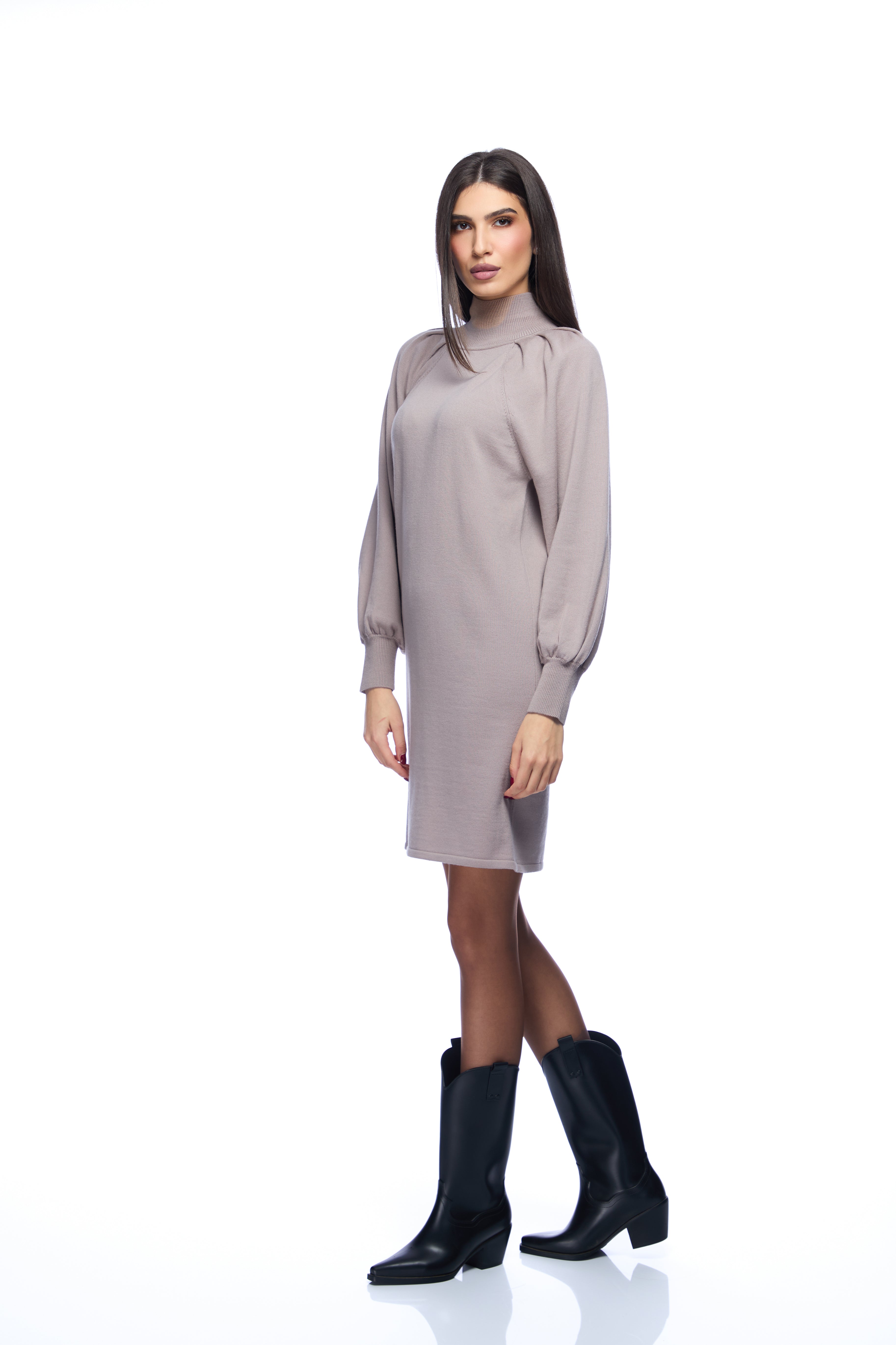 Rochie cu maneci bufante