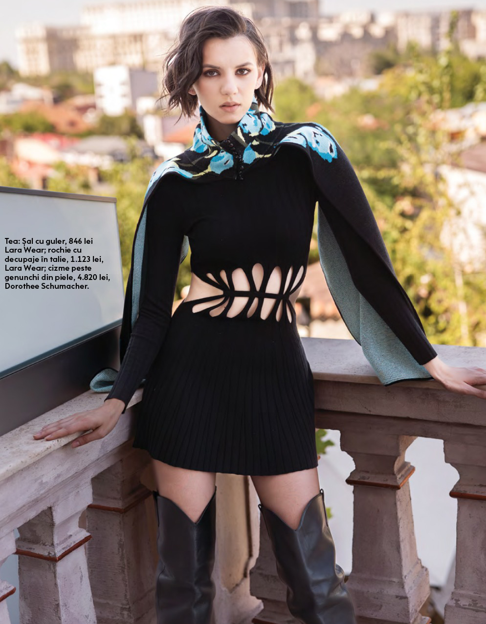 Rochie cu decupaje in talie mini