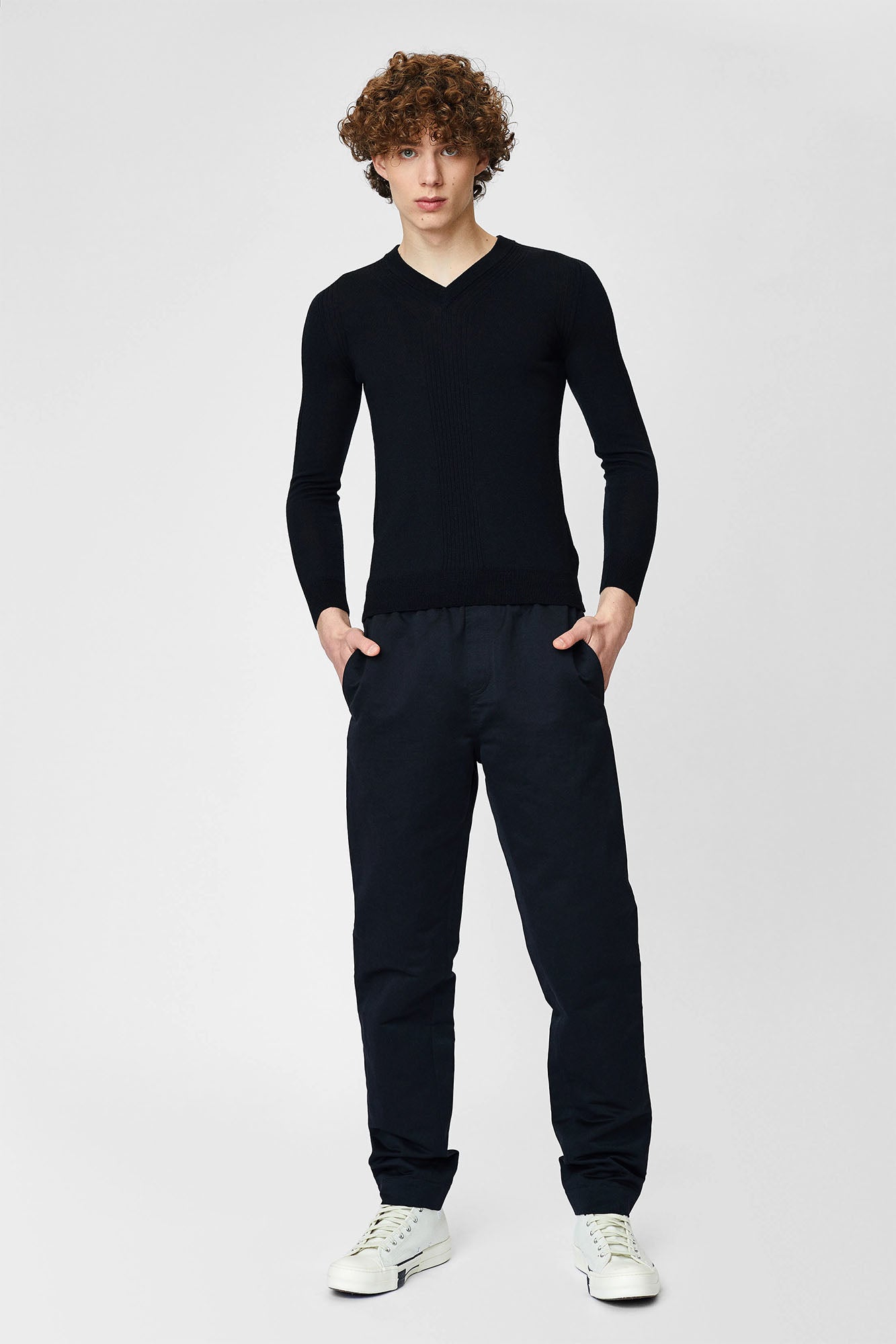 Pulover V-neck pentru barbati